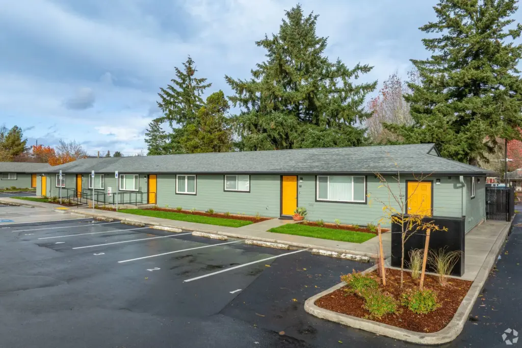 Mirilann Terrace Sidewalks, ramos, curbs